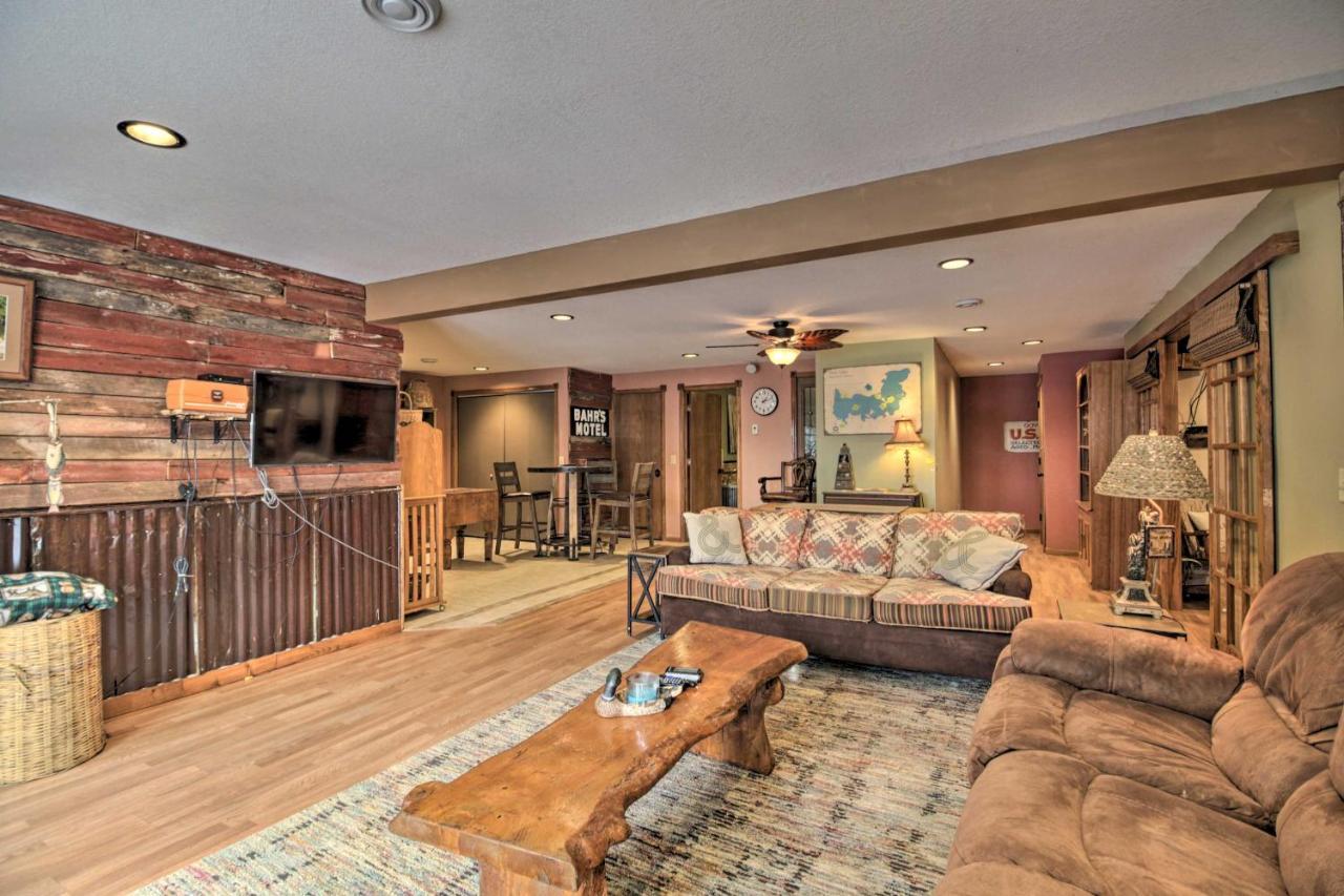 Lakefront Deer River Apt With Dock, Fire Pit And Patio Kültér fotó
