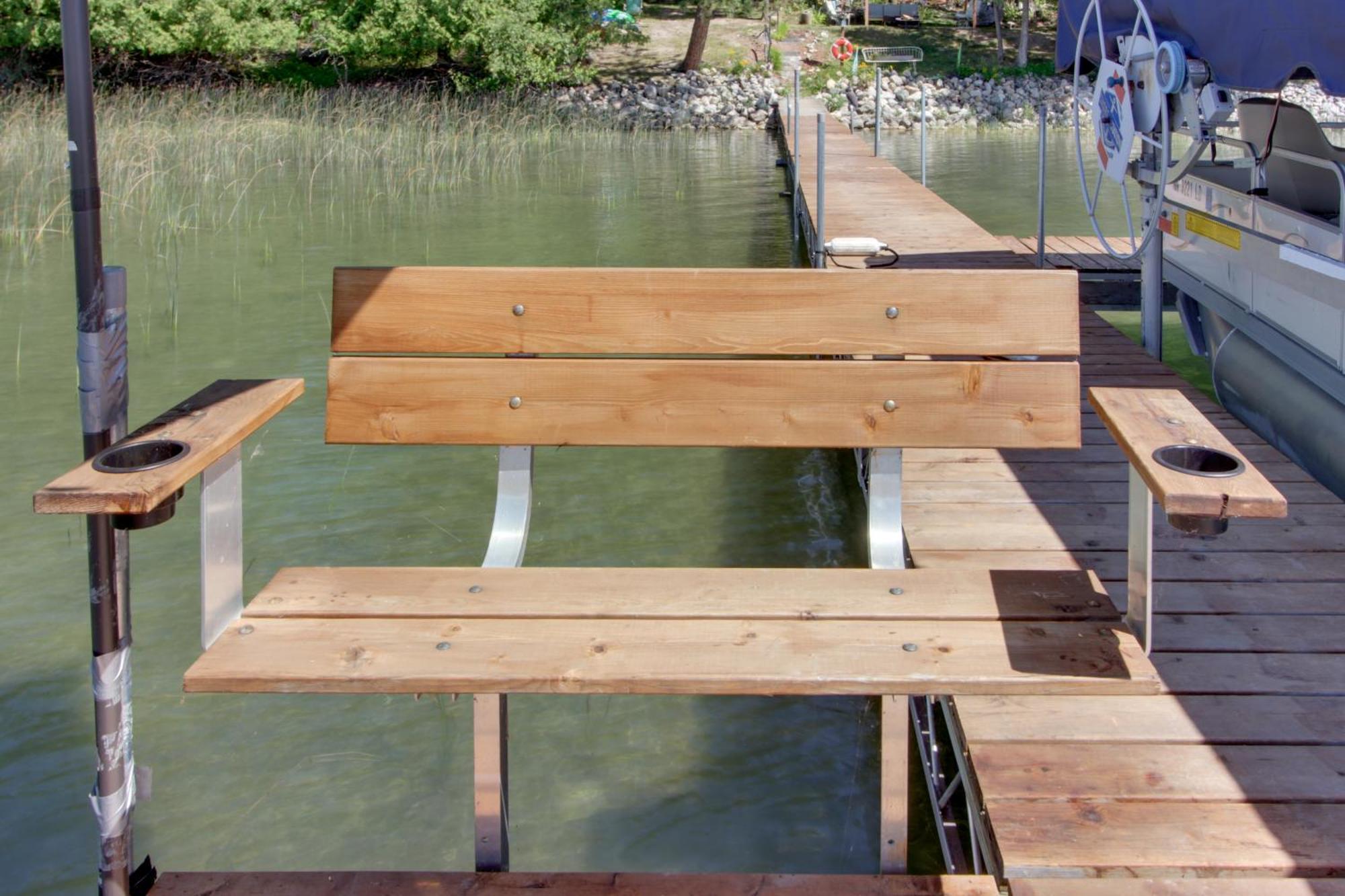 Lakefront Deer River Apt With Dock, Fire Pit And Patio Kültér fotó