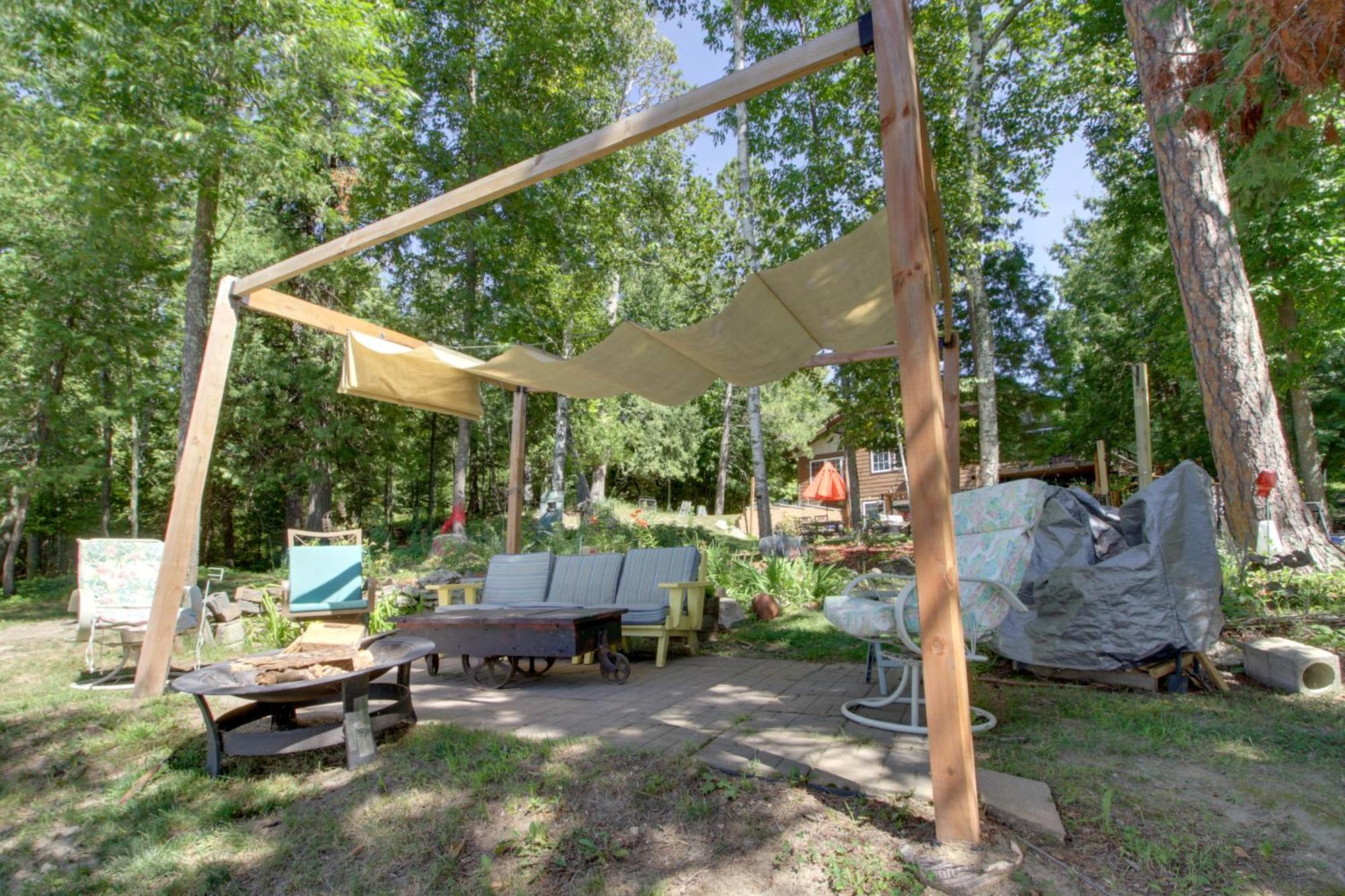 Lakefront Deer River Apt With Dock, Fire Pit And Patio Kültér fotó