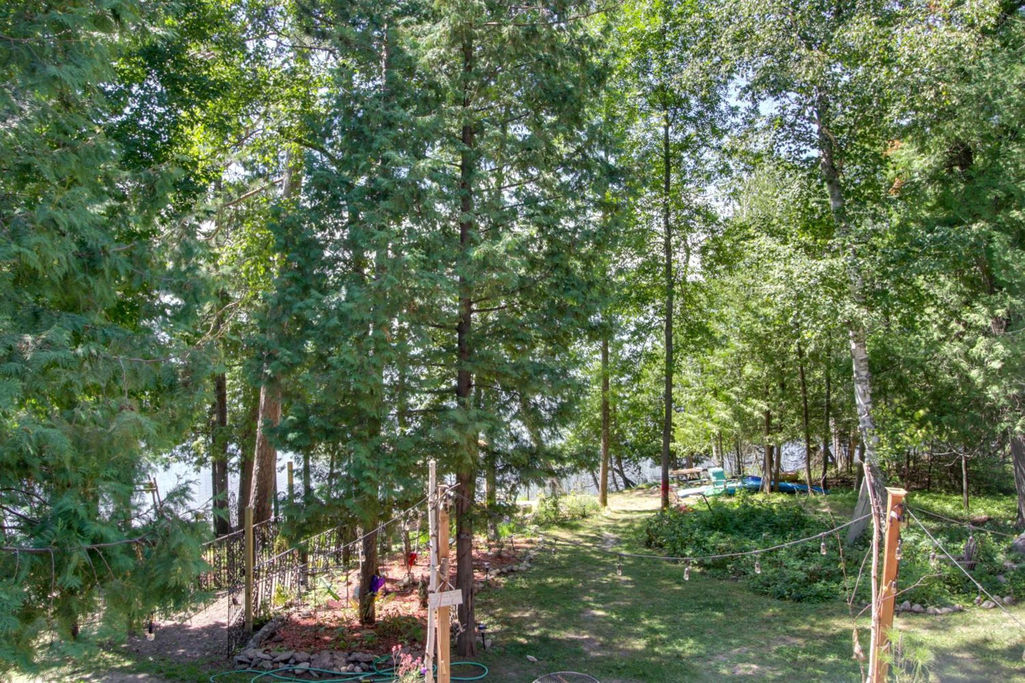 Lakefront Deer River Apt With Dock, Fire Pit And Patio Kültér fotó