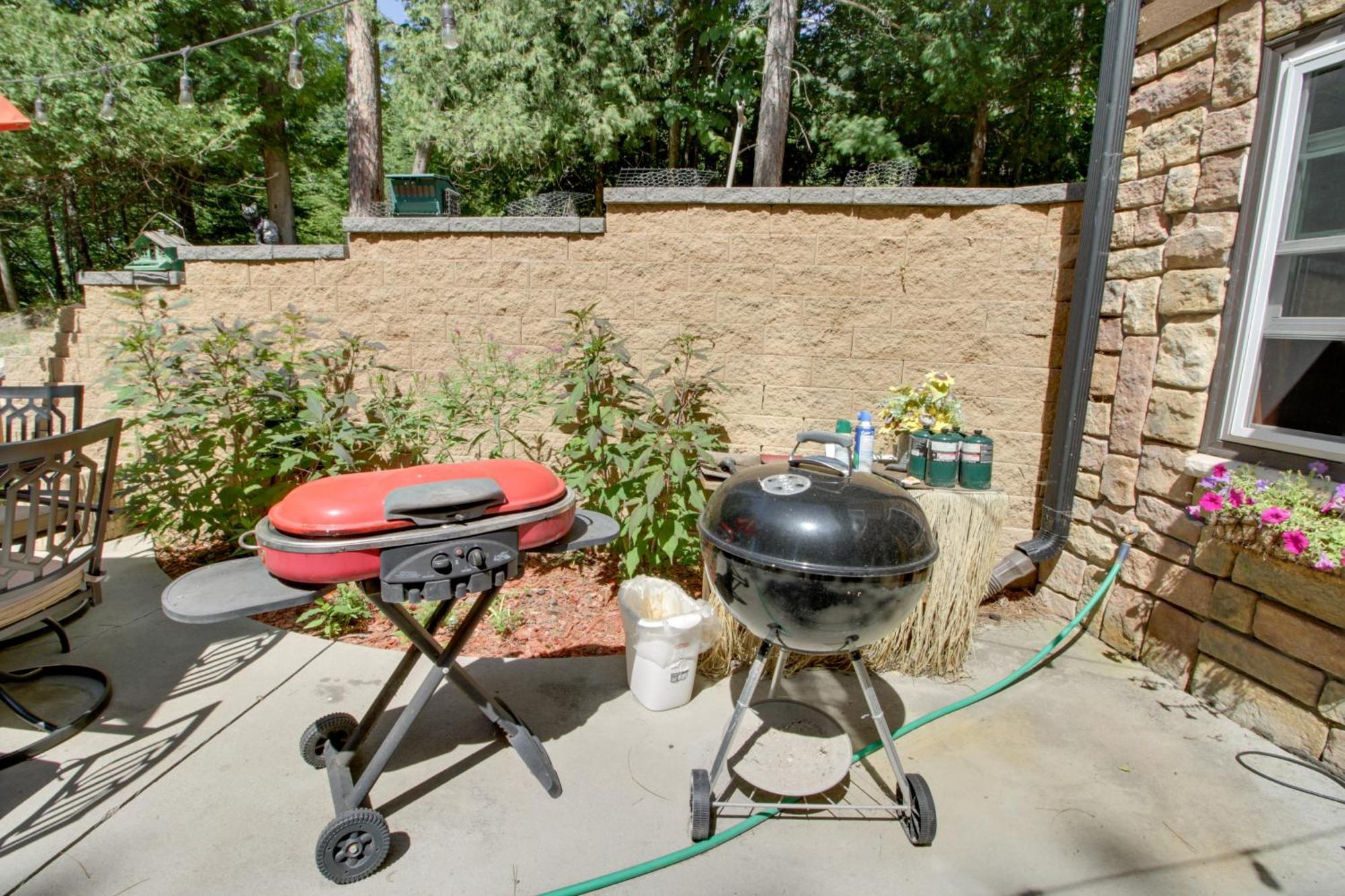 Lakefront Deer River Apt With Dock, Fire Pit And Patio Kültér fotó